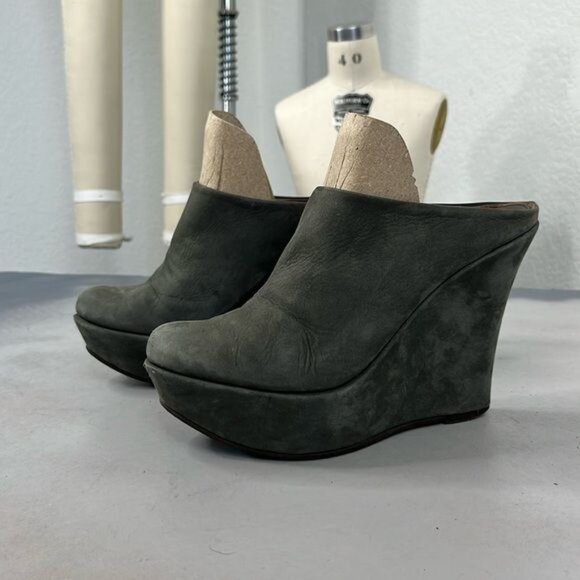 Scanlan Theodore Suede Mules Wedge Platform - Picture 1 of 8